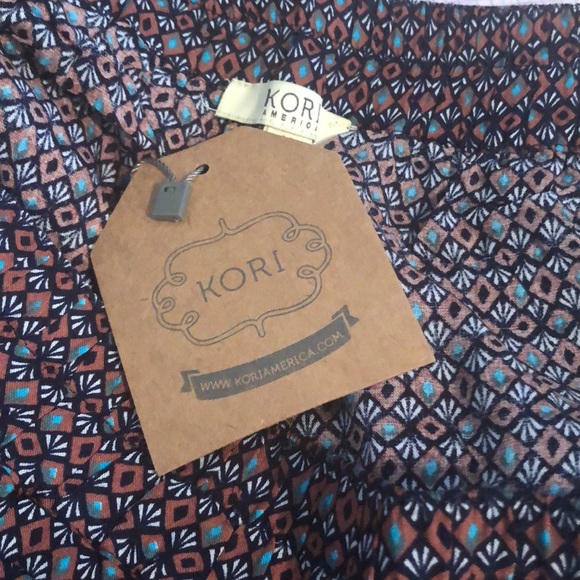 Kori🌷Wide Leg Crop Pants - Picture 4 of 4